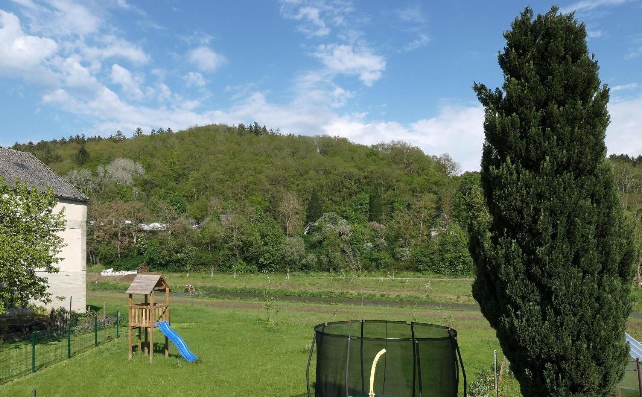 Ferienhaus Blick Zur Ahr Antweiler Exteriör bild